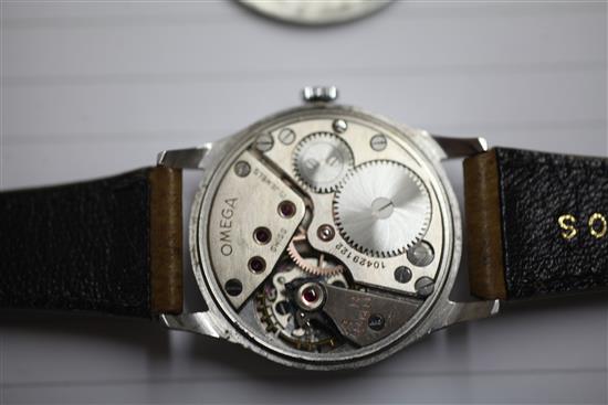 A gentlemans mid 1940s stainless steel Omega manual wind wrist watch,
